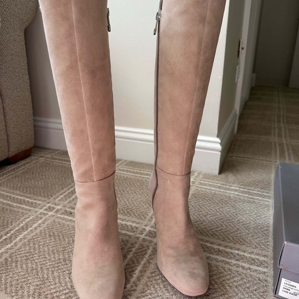 Louise et Cie Taupe Suede Boots
